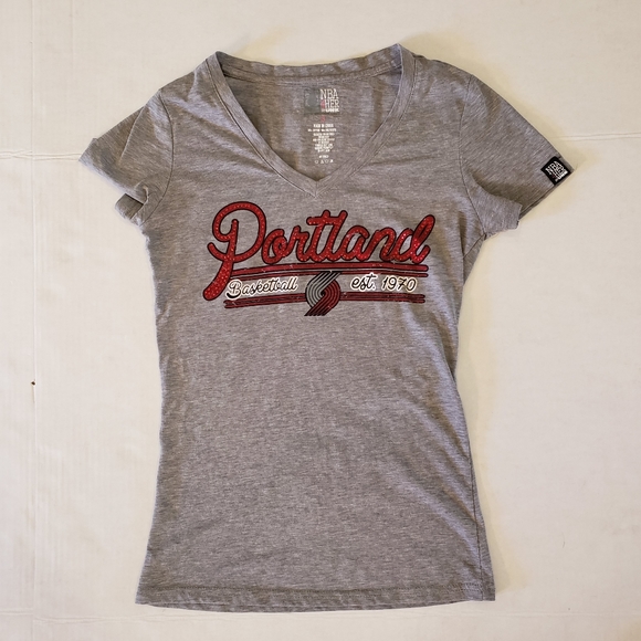 4/$25 🥂 NBA for Her Portland Trailblazers Tee - Picture 2 of 4